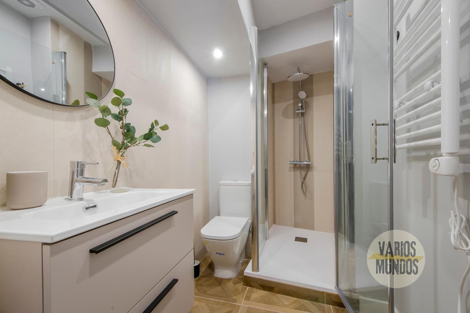 Confortable Apt Para 9Pax En El Centro De Madrid E3 المظهر الخارجي الصورة